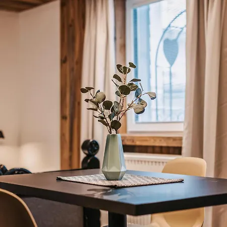 - Apartman